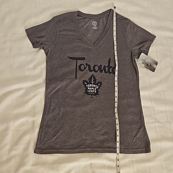 NHL Women's Hockey Logo Toronto Maple Leaf T-Shirt Medium Gray - Picture 11 of 16